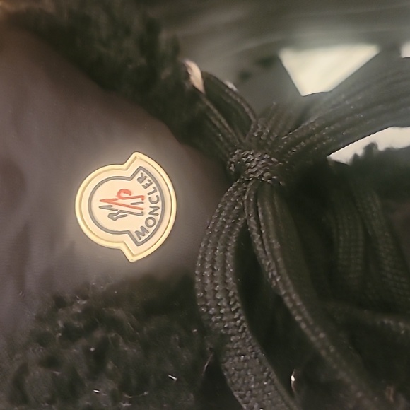 Moncler Christian boots, kids size 31. In box with dustbag - Picture 5 of 7